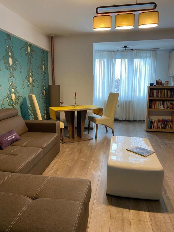 Appartement Central Cosy Apart Oradea Extérieur photo